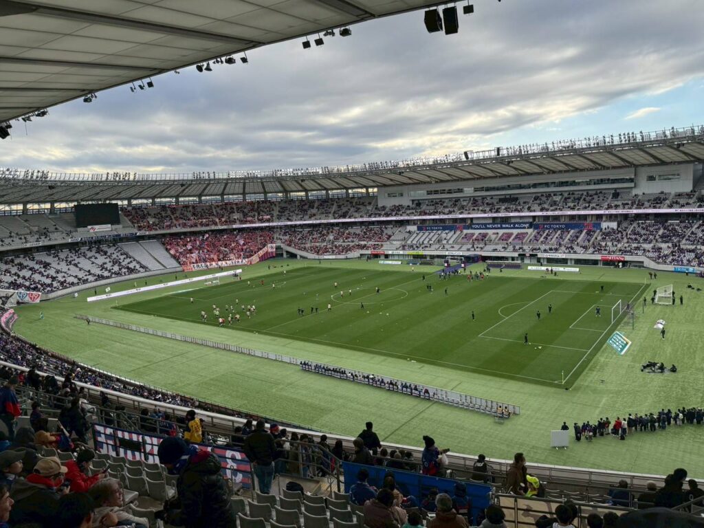 社会奉仕事業(FC東京共同サッカー観戦)の様子