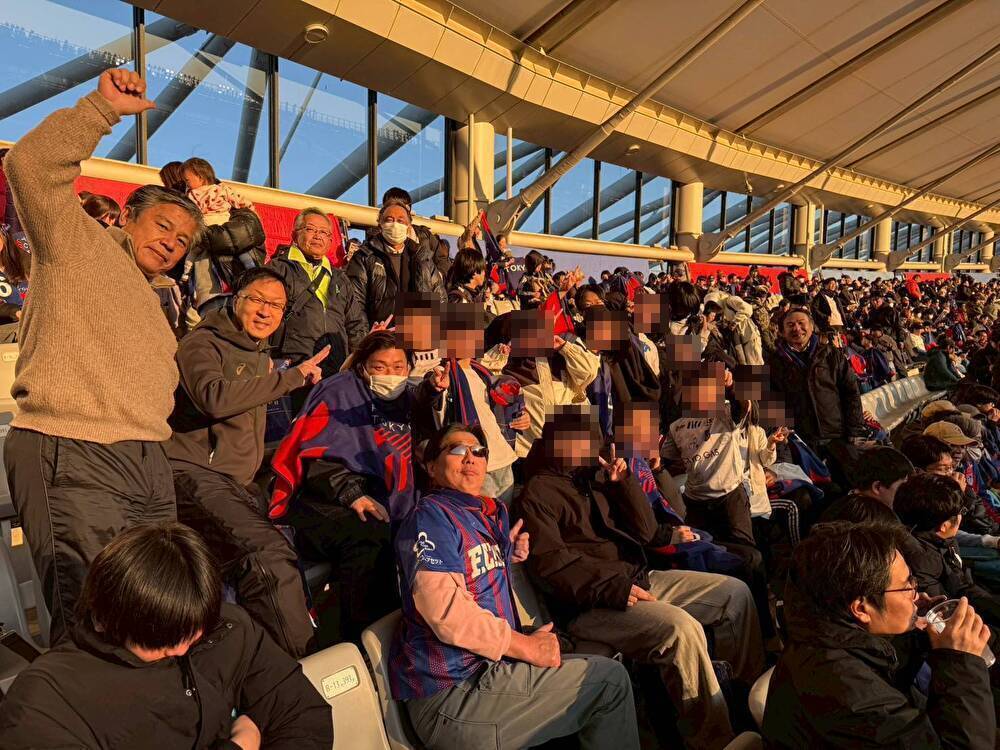 社会奉仕事業(FC東京共同サッカー観戦)の様子