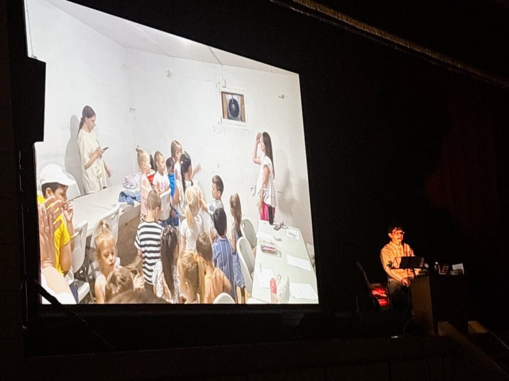 国際奉仕事業（地球のステージ公演）のご報告