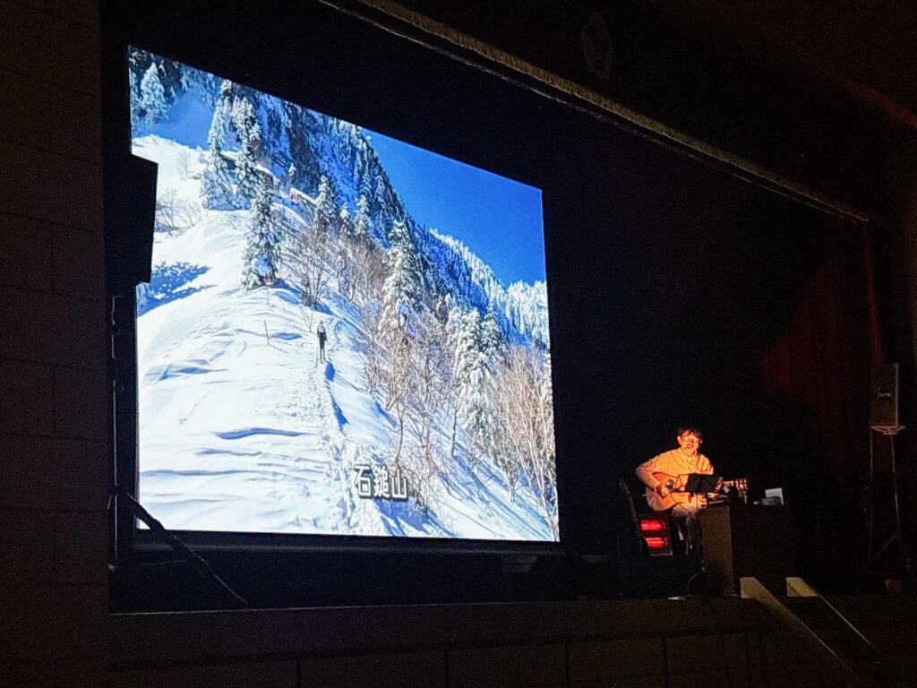 国際奉仕事業（地球のステージ公演）のご報告