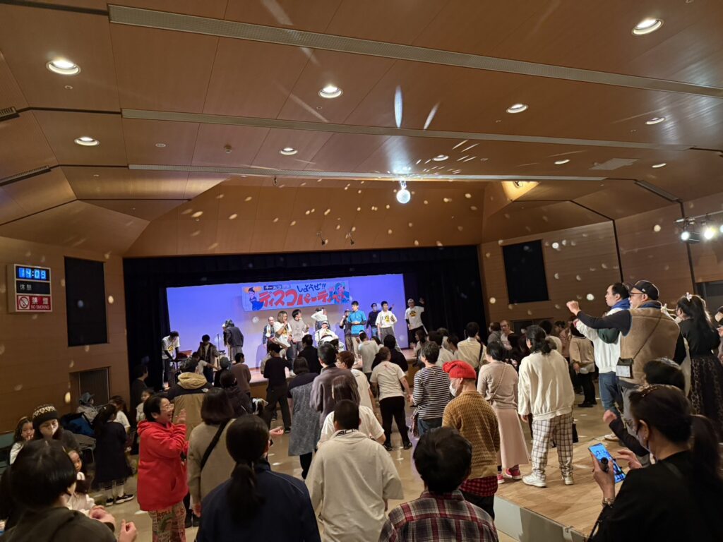 社会奉仕事業（障碍者支援ディスコパーティー支援）のご報告